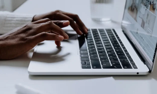 Best Blogging Platforms for Beginners in 2025