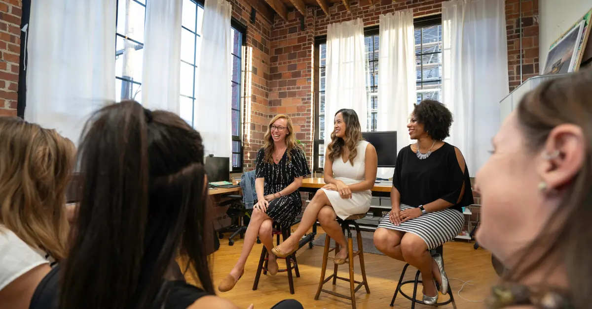 Top Tech Side Hustles for Women in 2025